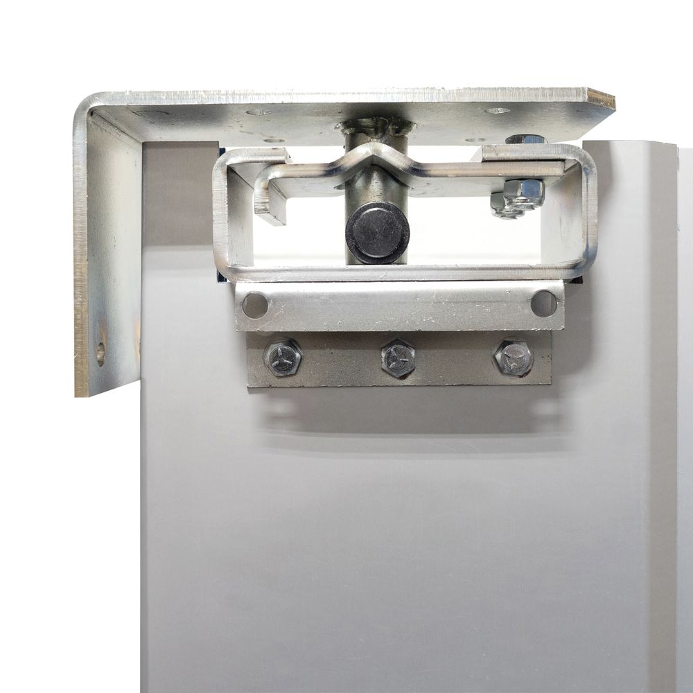 Kratos 28W-251 Single Aluminum Swinging Traffic Door with 9