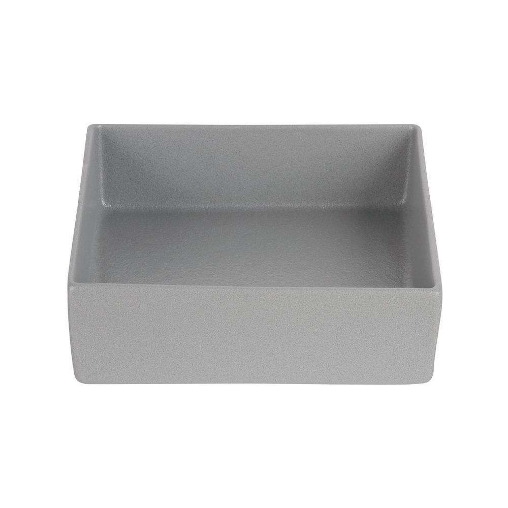 These commercial food containers are resilient.  The resin coated cast aluminum resists scratches and peeling.  These commercial food containers can sustain product temperature for an extended period of time.  The 3 inch depth allows for larger product to be displayed.  The unique platinum color adds a visual dimension to any presentation.