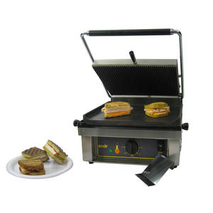 Globe GPG10 Bistro Panini Grill Grooved - Single