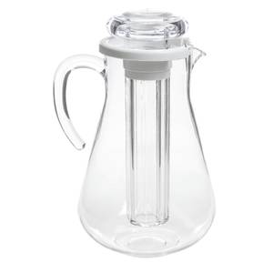 Carlisle Elan 58 oz. Clear Polycarbonate Pitcher with Pour Lip and Lid