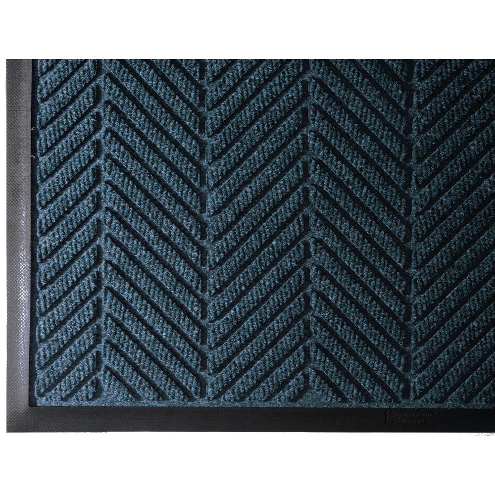 M+A Red / Black Carpet Waterhog™ Classic Entrance Mat 10'L x 3'W x 3/8"H
