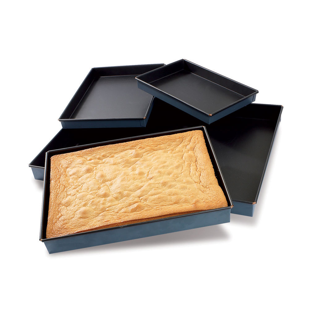 Matfer Bourgeat Steel Non-Stick Sponge Cake Pan 11 7/8 X 7 7/8