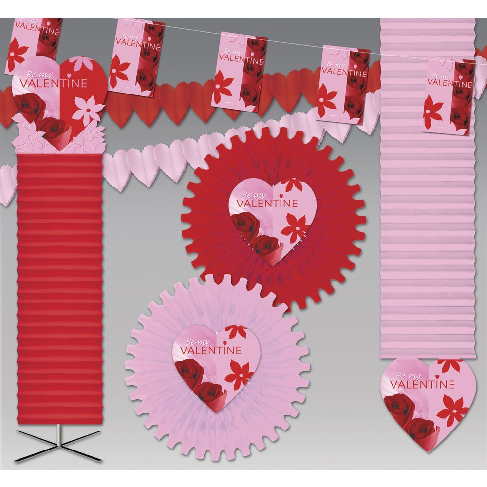 Decorations Kit Valentine Hearts And Flowers Deluxe Red/Pink 6000 Sq Ft Crepe